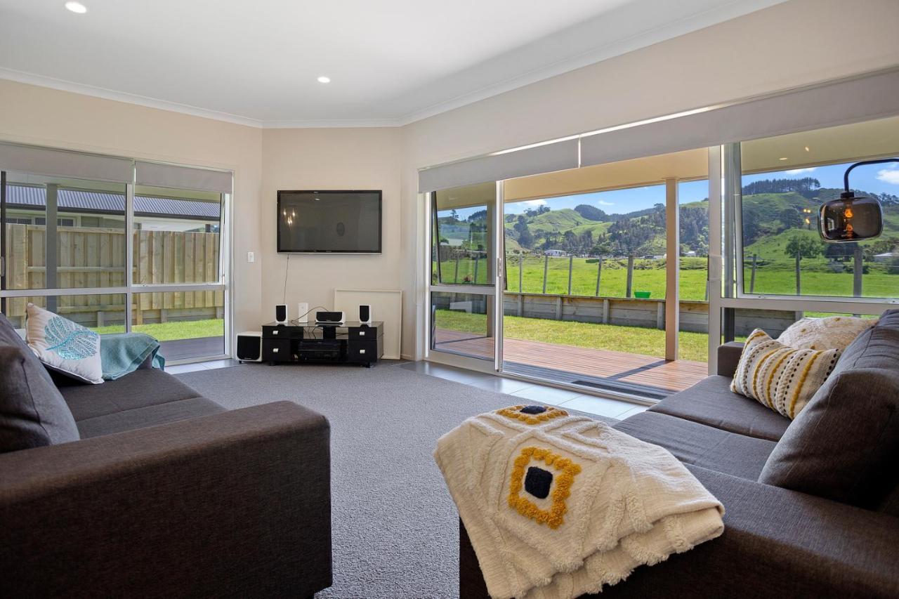 Sky Blue Retreat - Waihi Beach Holiday Home Dış mekan fotoğraf