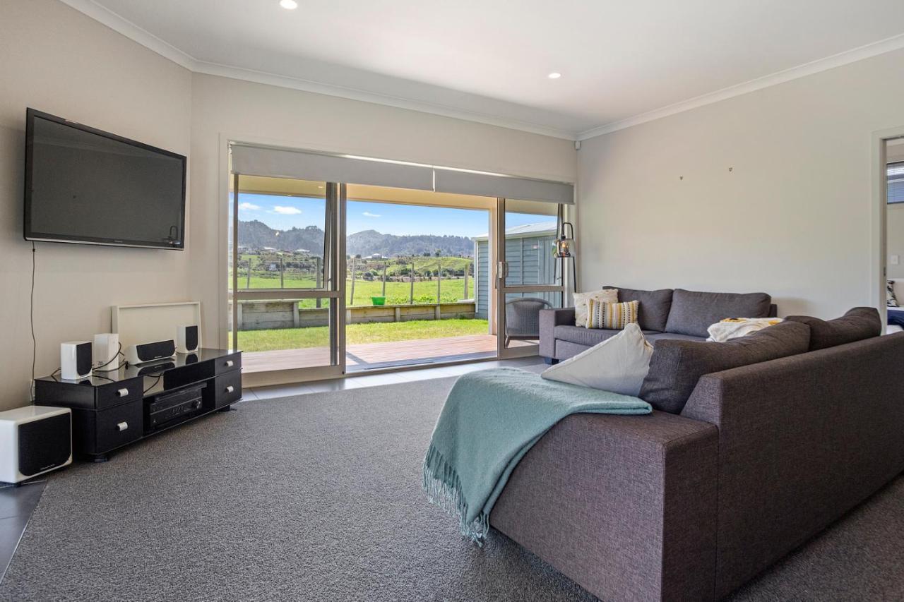 Sky Blue Retreat - Waihi Beach Holiday Home Dış mekan fotoğraf