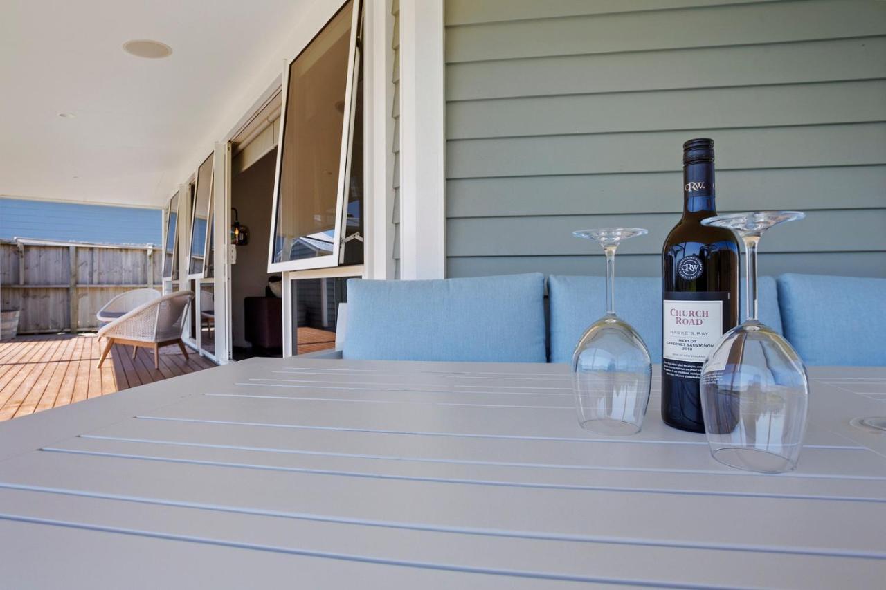 Sky Blue Retreat - Waihi Beach Holiday Home Dış mekan fotoğraf