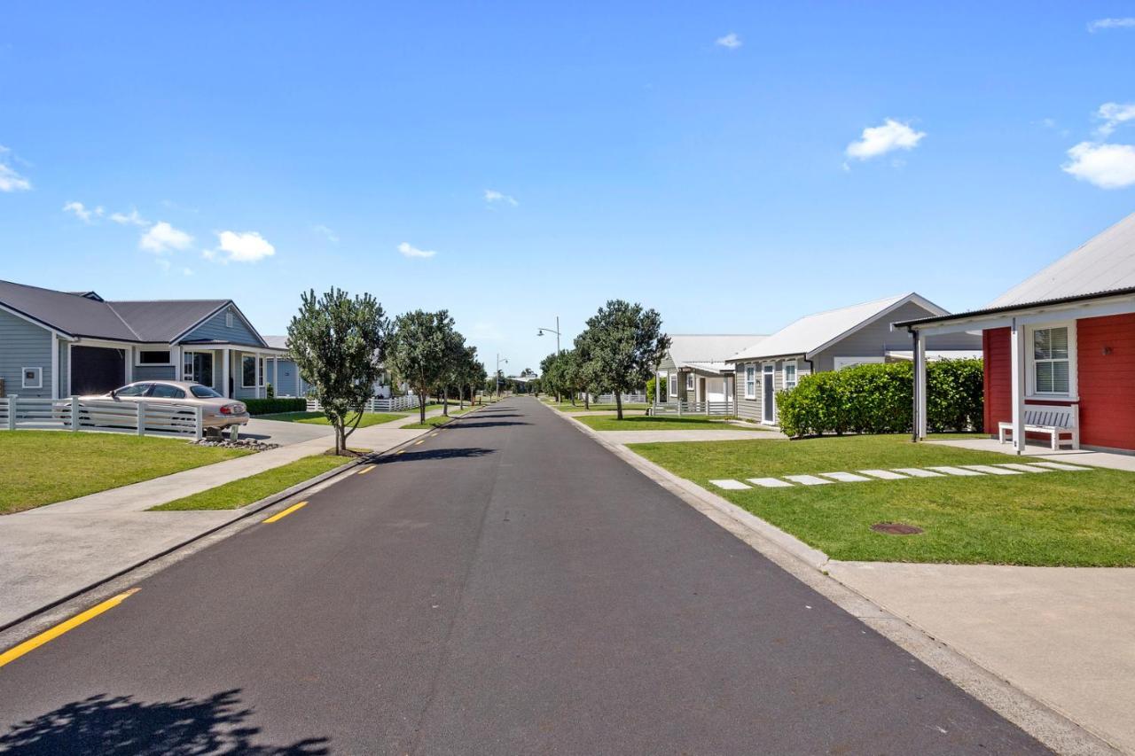 Sky Blue Retreat - Waihi Beach Holiday Home Dış mekan fotoğraf