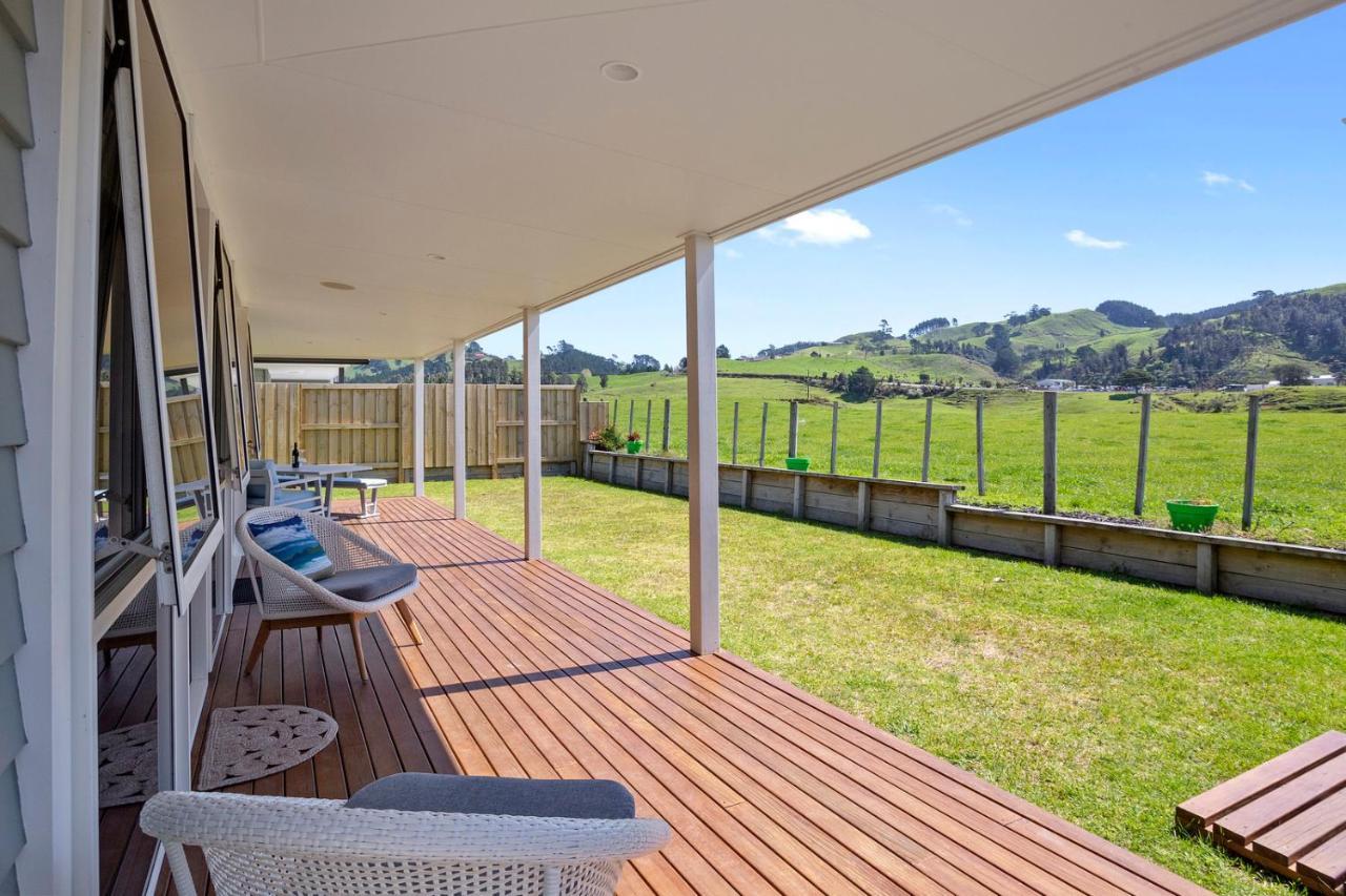 Sky Blue Retreat - Waihi Beach Holiday Home Dış mekan fotoğraf